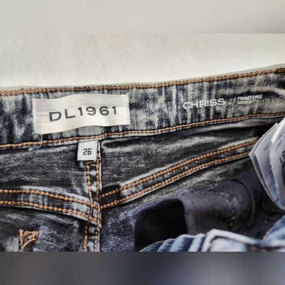 Dl1961 Chrissy Skinny Frayed Hem Jeans Sz 26 - Picture 7 of 8